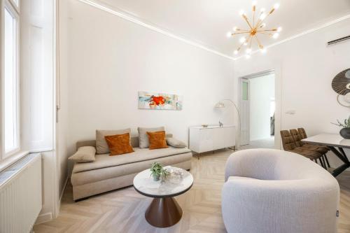 Classy & Cozy Dream Home in the Center of Budapest 1072 Budapest, Klauzál utca 26 kép - 3