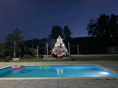Bazén v ubytování Cabana A Vaideeni nebo v jeho okolí