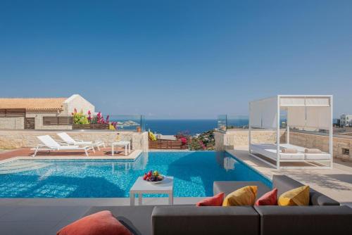 Omega House in Crete
