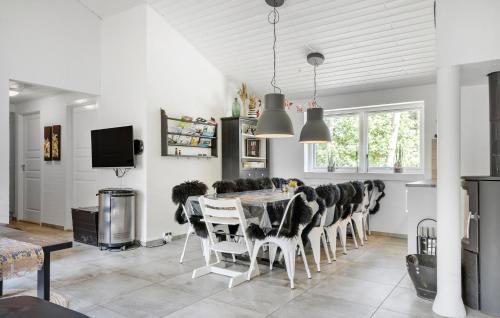 Gallery image of Stunning Home In Ringkøbing With Sauna in Ringkøbing