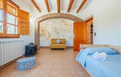 Katil atau katil-katil dalam bilik di Beautiful Home In Guardiola De Fontrubí