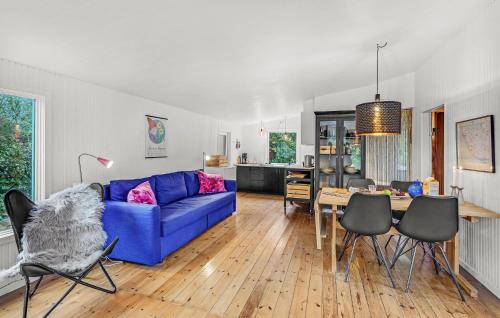 Χώρος καθιστικού στο Gorgeous Home In Kalundborg With Wifi