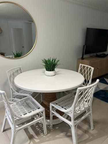 Fotografie z fotogalerie ubytování ROYAL COLONIAL v destinaci Boca Raton