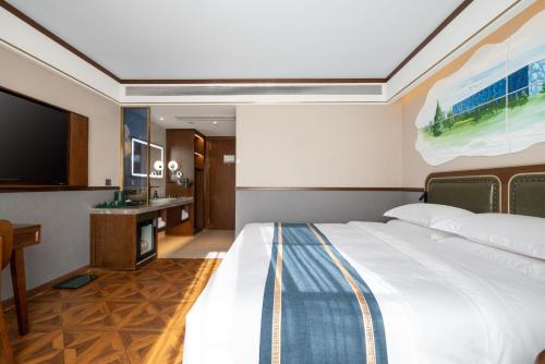 Cama o camas de una habitación en Nost algia S Hotel Beijing Liangxiang University Town 时光漫步S酒店北京良乡大学城广阳城地铁站店 Free fresh ground coffee,Free laundry service