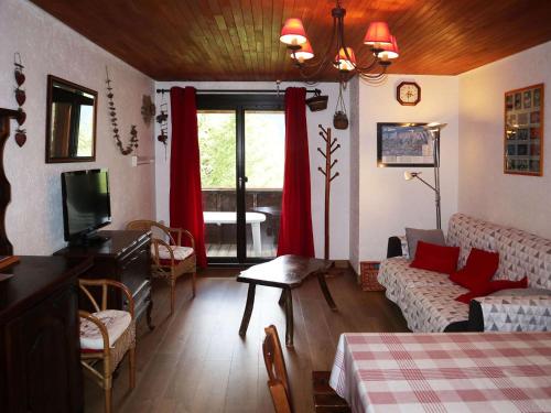 Appartement au calme avec balcon Sud, 6 pers, proche commerces, station Les Orres - FR-1-322-631