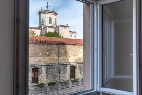 Casa junto a la Catedral