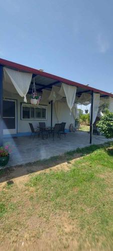 Aristoteles Apartments