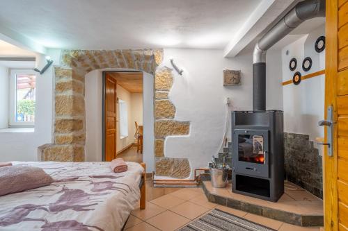Fotografie z fotogalerie ubytování apartmán Karin v destinaci Rovensko pod Troskami