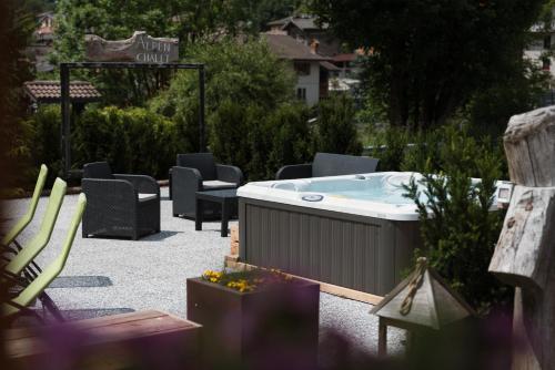 Πισίνα στο ή κοντά στο Alpen Chalet - Charme Mountain Hotel -