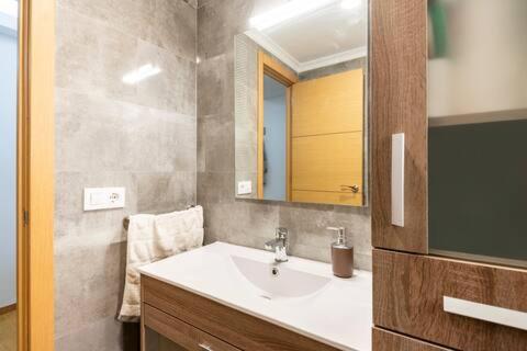 Habitación privada en apartamento de Alfonso