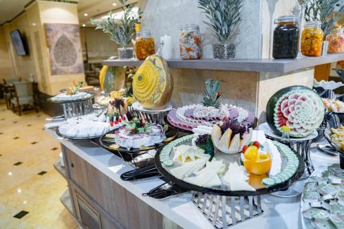 Еда / где поесть недалеко от отеля