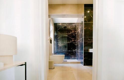 Mairyloy city luxury apartment