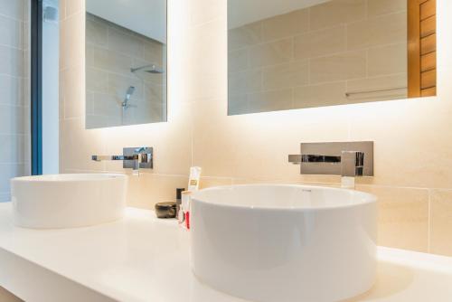 Koupelna v ubytování Samui Sky Cottage - 2BR Villa with Infinity Pool