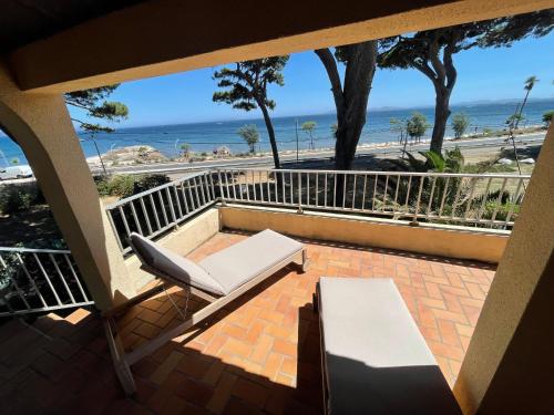 Au bord de mer à Hyères les Palmiers