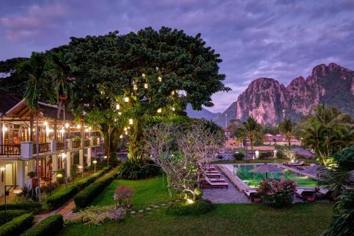Riverside Boutique Resort, Vang Vieng — Swimming pool
