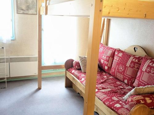 Studio confortable avec balcon et casier à skis - FR-1-557-111