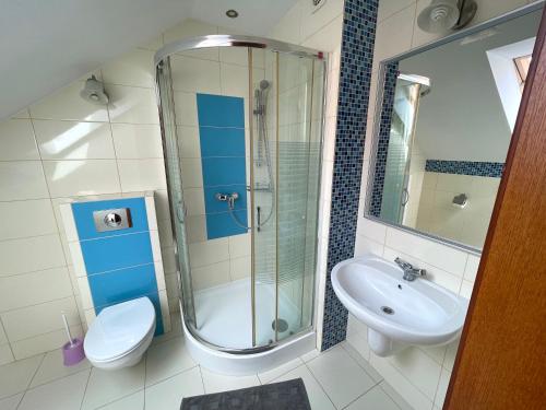 Vannituba majutusasutuses Domek FALEZA Achkaszuby