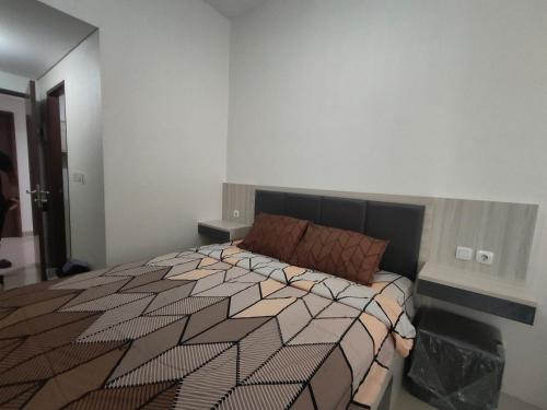 Gallery image of Sleep Room transpark Cibubur in Padurenan