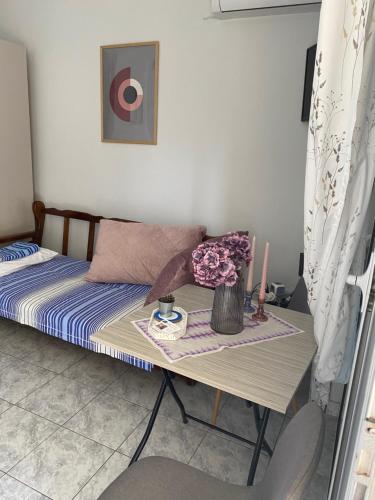 Small Beauty Studio