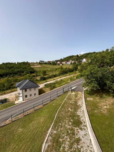 Un paisaje natural cerca de la villa