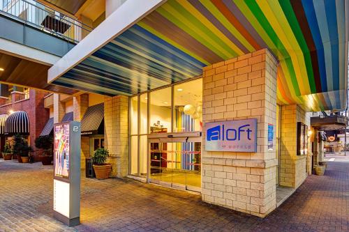 Aloft Charlotte City Center Image