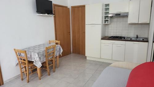 Η κουζίνα ή μικρή κουζίνα στο Residence Dolce Far Niente