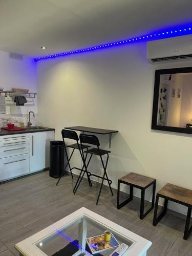 Studio saint tropez avec place parking