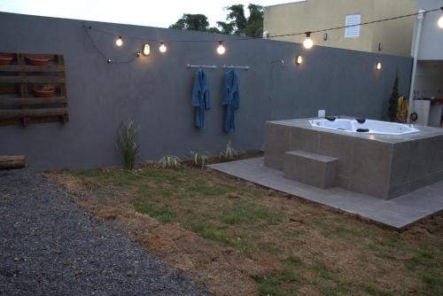 Fotografie z fotogalerie ubytování CASA COM SPA de HIDRO COM AQUECEDOR a 700 MTS DO CENTRO v destinaci Chapada dos Guimarães