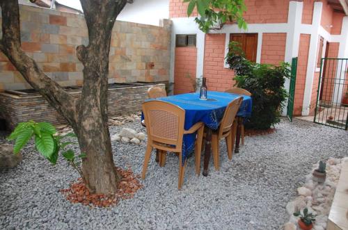 Патио или другая зона на открытом воздухе в Gratitude Lodge