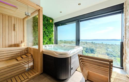 Luxurious Home In Zadar With Sauna