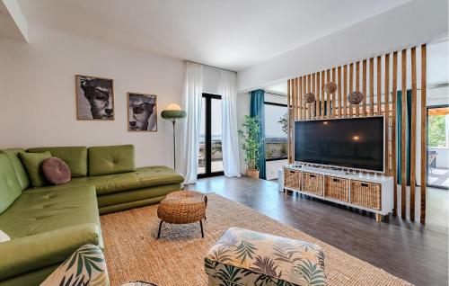 Luxurious Home In Zadar With Sauna