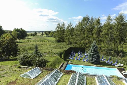 Utsikt över poolen vid Hotel & SPA Sommerfeld - Adults Only eller i närheten