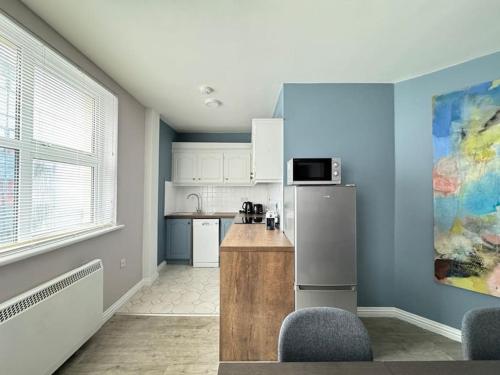 Kuchyň nebo kuchyňský kout v ubytování The Art House 8 Galway