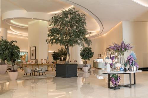 JW Marriott Hotel Marina Image