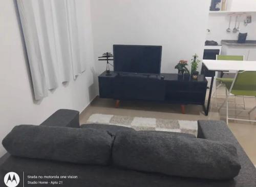 Posezení v ubytování Loft completo em Taubaté