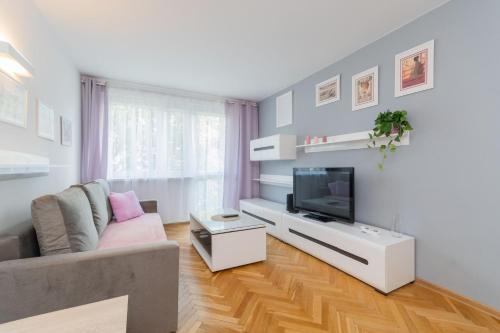 Summer 4 by Grand Apartments