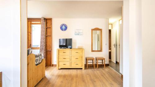 Photo de la galerie de l'établissement Le Chalet De Montchavin - Magnifique appartement rénové MAE-4234, à La Plagne Tarentaise