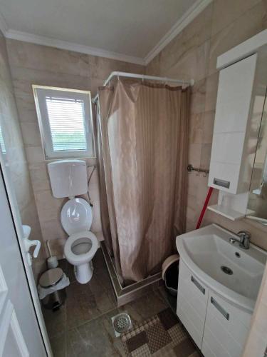 Un baño de Apartmani Nataly M