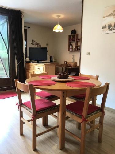 Photo de la galerie de l'établissement Résidence Les Plaisances - Charmant trois pièces en duplex MAE-4544, à Aime La Plagne