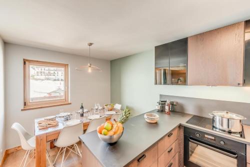 Кухня или мини-кухня в Résidence Les Rives - Appartement rénové - 82m2 - 8 personnes MAE-7304
