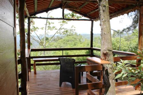 Balkoni atau teres di Cabaña El Ciprés: Vistas increíbles y Mirador
