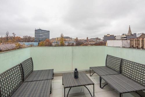 Modern bright central place with terrace 1082 Budapest, Corvin sétány 7 kép - 3