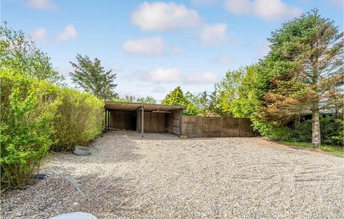 Φωτογραφία από το άλμπουμ του Awesome Home In Tarm With Kitchen σε Tarm