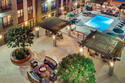 an overhead view of a hotel with a swimming pool at Residence Inn Los Angeles Burbank/Downtown in Burbank