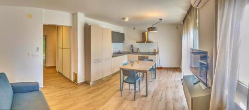 Apartment Valovine Stoja