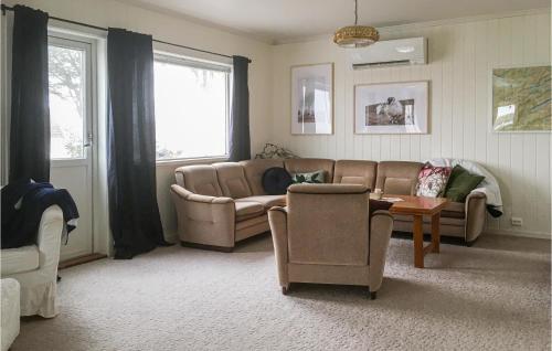Χώρος καθιστικού στο Gorgeous Home In Bjerkreim With Wifi