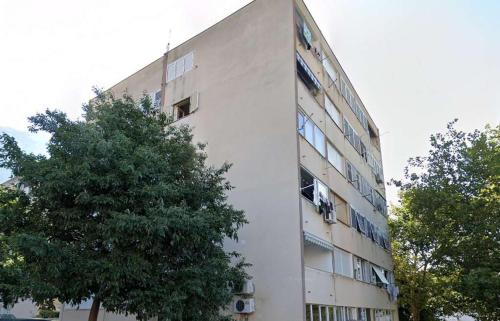 Apartments by the sea Makarska - 23419