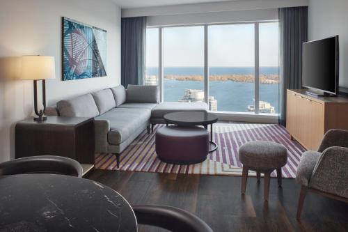 Delta Hotels by Marriott Toronto Image