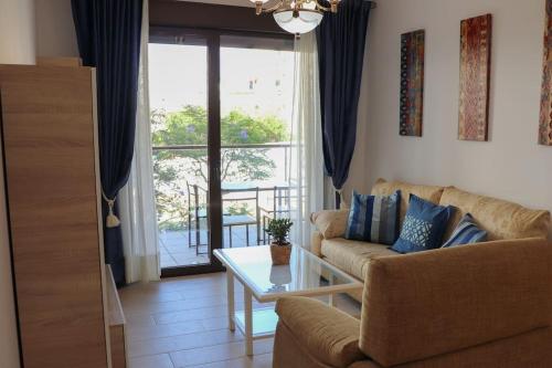 Oasis in Estepona with Parking 5min from the beach