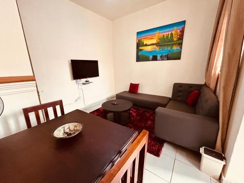 Μια τηλεόραση ή/και κέντρο ψυχαγωγίας στο Justine's Place